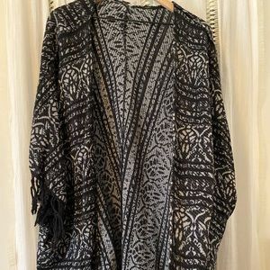 Free People Black Detailed Cape Kimono